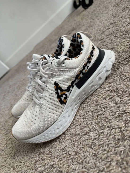 Nike Women's White Sneakers with Leopard-Print Swoosh - Picture 3 of 5